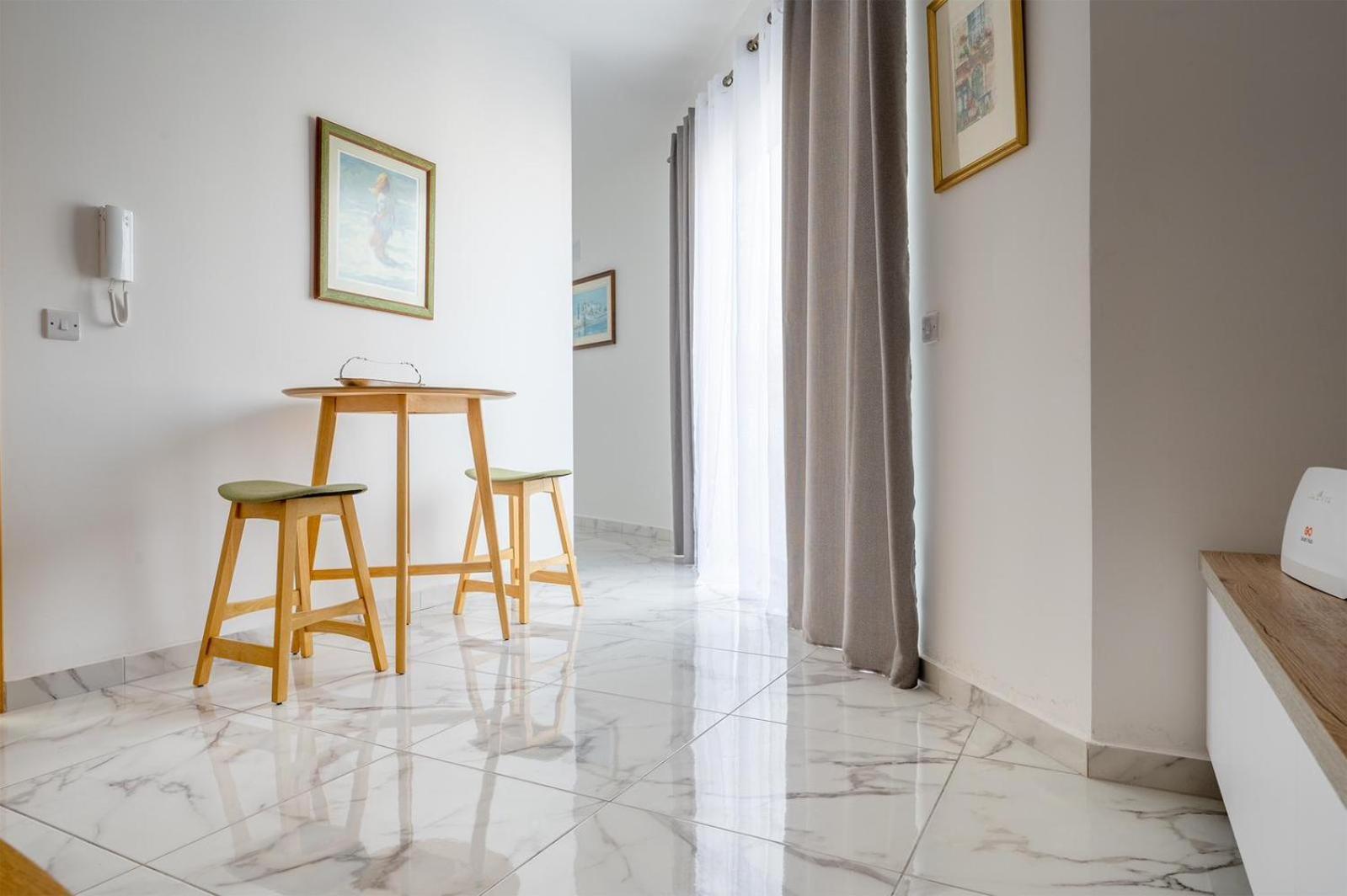 Msida Central Suites Esterno foto